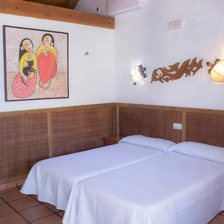 Complejo Vacacional Cortijillos-solo Adultos Guest house