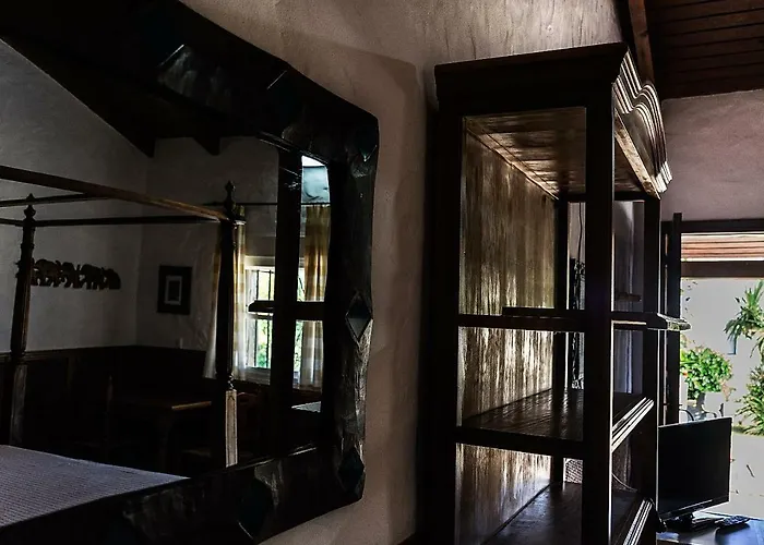 Гостьовий будинок Complejo Vacacional Cortijillos-solo Adultos Коніль-де-ла-Фронтера